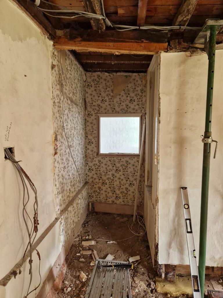 Kitchen and Utility Renovation Image 6